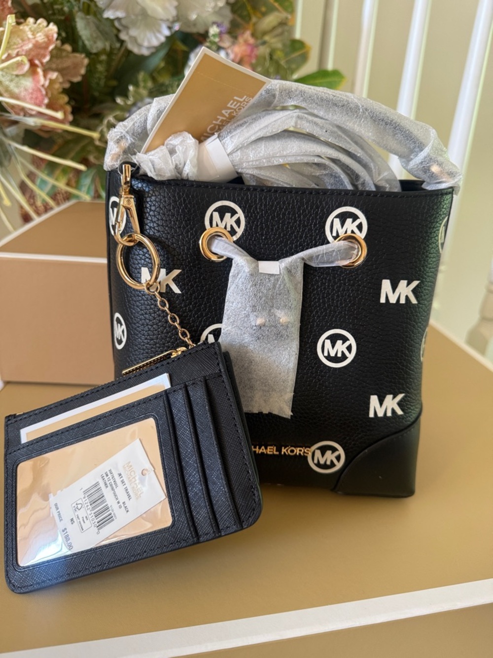 Michael Kors Tote Crossbody Set Come With Matching wallet 7x7 Wallet 5x3.5